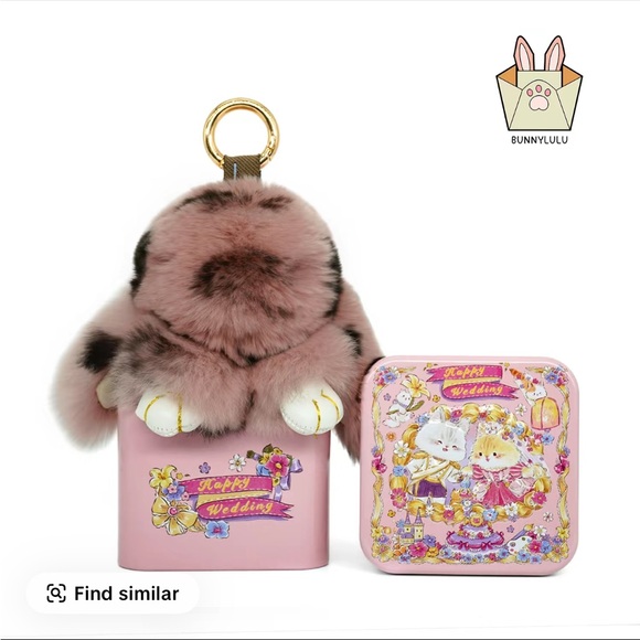 Bunnylulu Handmade Plush Bunny Keychain - Picture 5 of 5